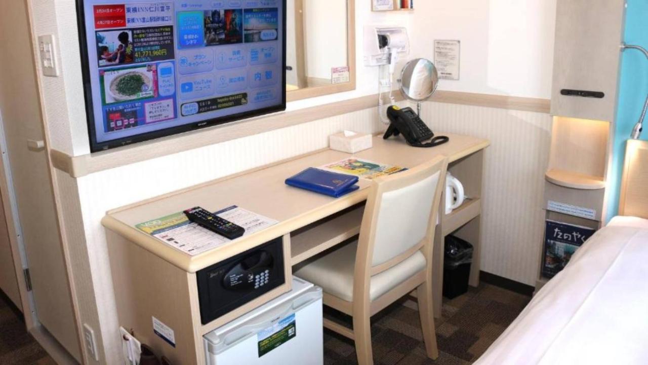 Toyoko Inn Yokohama Shiei-Chikatetsu Center Minami-Eki Kültér fotó