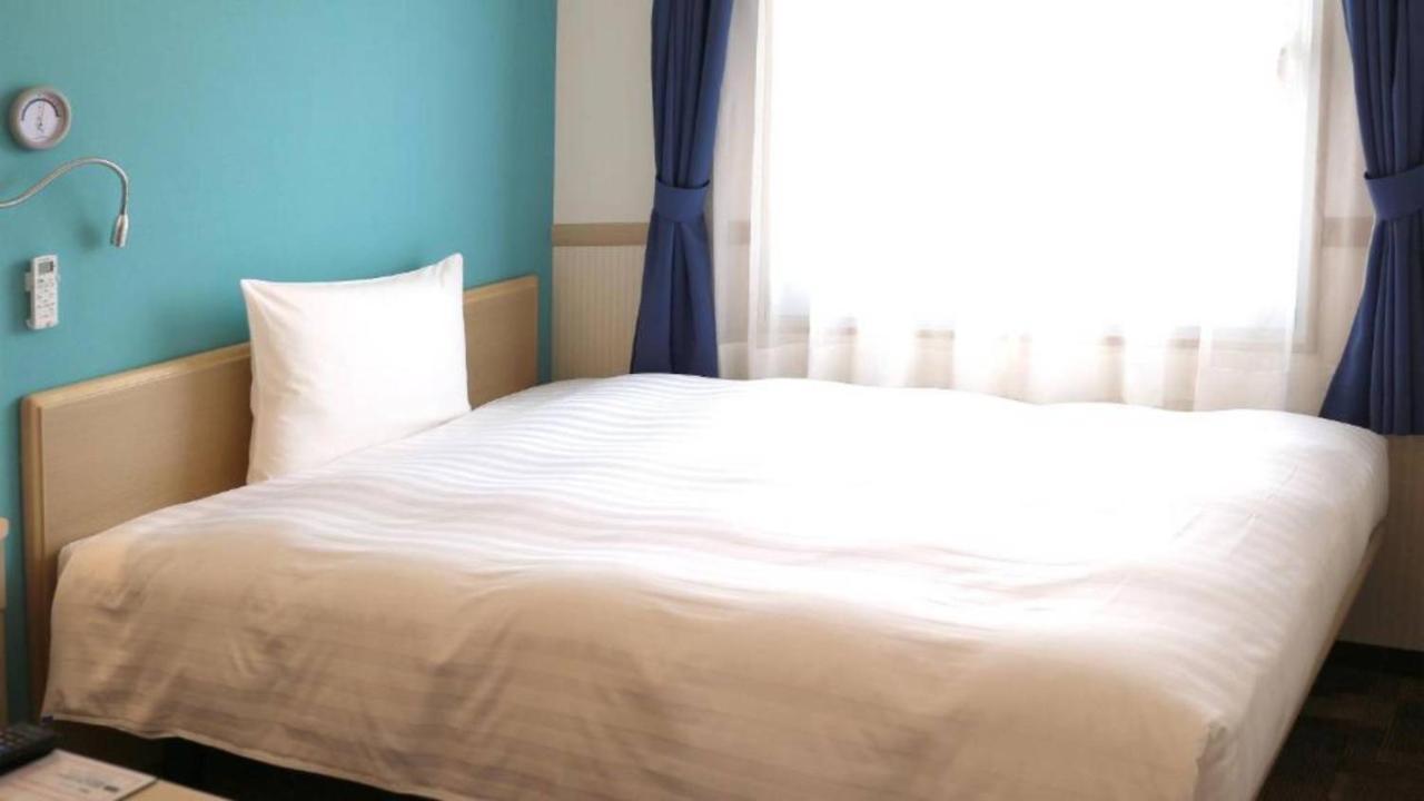 Toyoko Inn Yokohama Shiei-Chikatetsu Center Minami-Eki Kültér fotó
